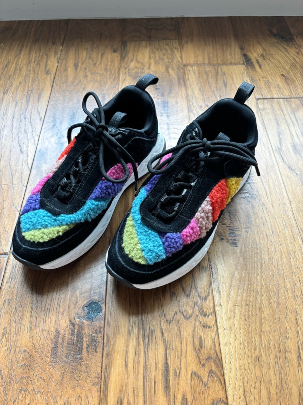 Kurt Geiger Women’s Black Sneakers with Rainbow Sherpa Panels size 40.5 EU - Picture 2 of 7